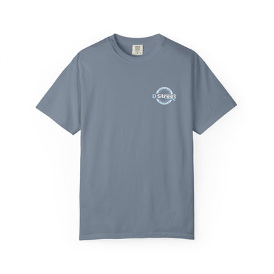 D Street Wave - Stylish Unisex Garment-Dyed T-Shirt for Surf Lovers