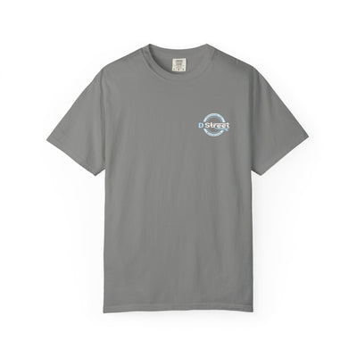 D Street Wave - Stylish Unisex Garment-Dyed T-Shirt for Surf Lovers