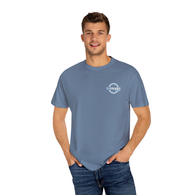 D Street Wave - Stylish Unisex Garment-Dyed T-Shirt for Surf Lovers