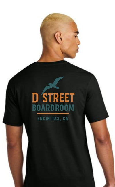 D Street Seagull T-Shirt - White & Black